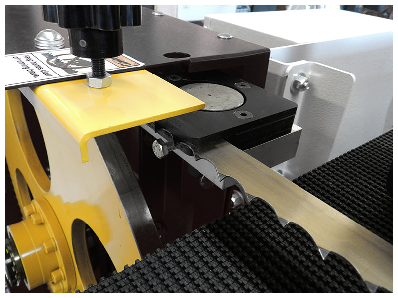 Cantek HR12E Horizontal Resaw: Precision Cutting at Its Best